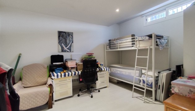 Перепродажа - Таунхаус - Torrevieja