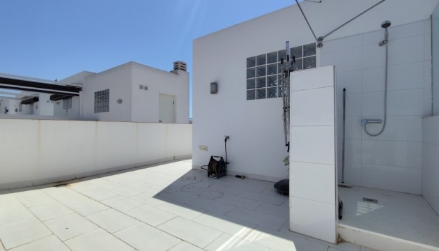 Перепродажа - Таунхаус - Torrevieja