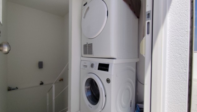 Перепродажа - Таунхаус - Torrevieja