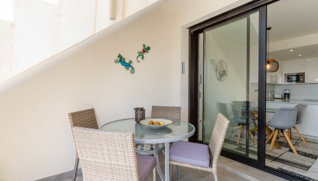 Resale - Apartment - Orihuela Costa - Villamartín