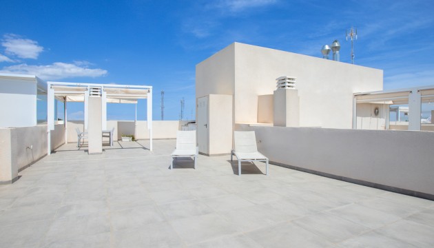 Resale - Apartment - Orihuela Costa - Villamartín