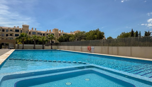 Resale - Apartment - Orihuela Costa - Villamartín