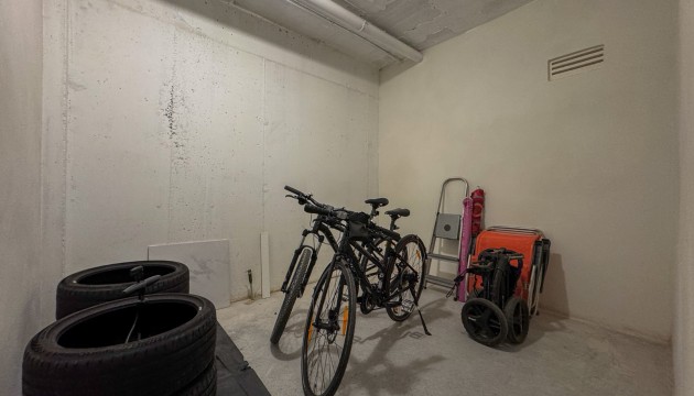 Resale - Apartment - Orihuela Costa - Villamartín
