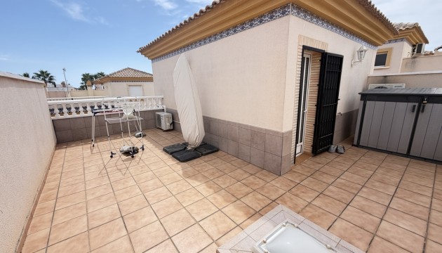 Resale - Townhouse - Orihuela Costa - Villamartín