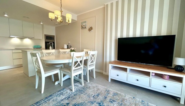 Resale - Apartment - Orihuela Costa - Campoamor