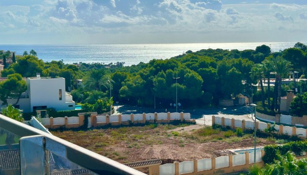 Resale - Apartment - Orihuela Costa - Campoamor
