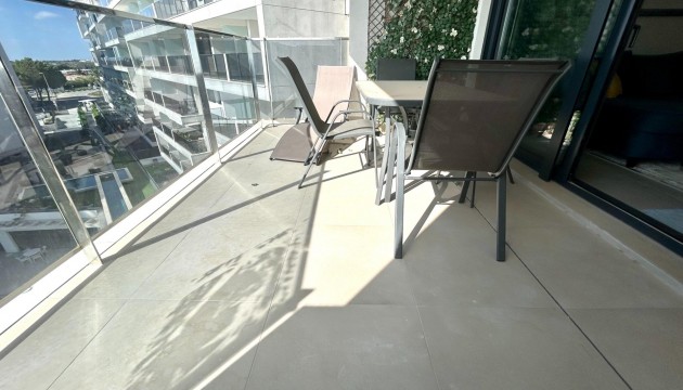 Resale - Apartment - Orihuela Costa - Campoamor