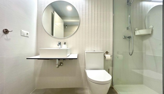 Resale - Apartment - Orihuela Costa - Campoamor
