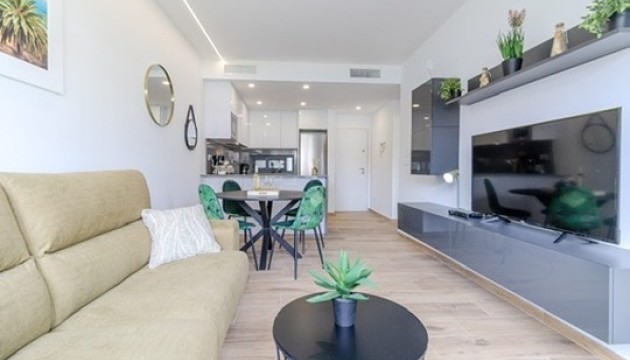 Resale - Apartment - Orihuela Costa - Villamartín