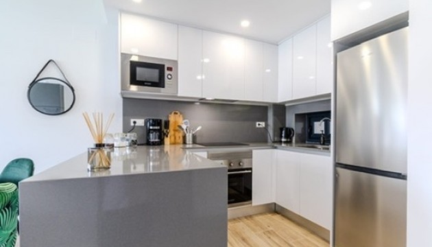 Resale - Apartment - Orihuela Costa - Villamartín