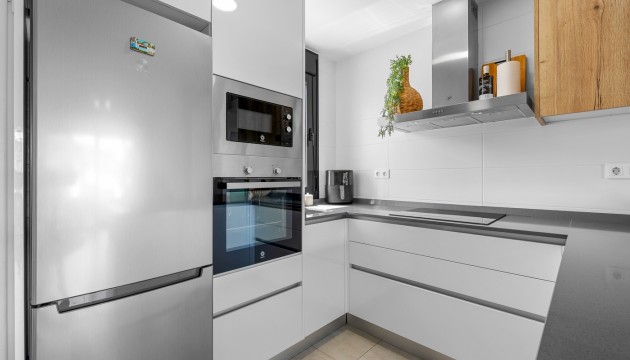 Resale - Apartment - Orihuela Costa - Villamartín