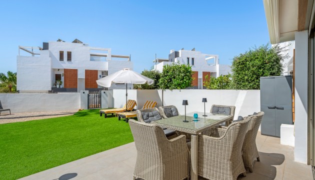 Resale - Detached Villa - Orihuela Costa - Villamartín