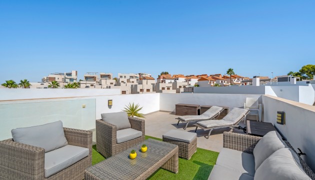 Resale - Detached Villa - Orihuela Costa - Villamartín