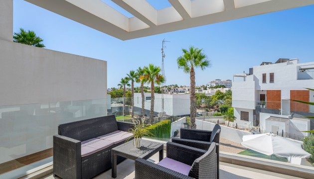 Resale - Detached Villa - Orihuela Costa - Villamartín