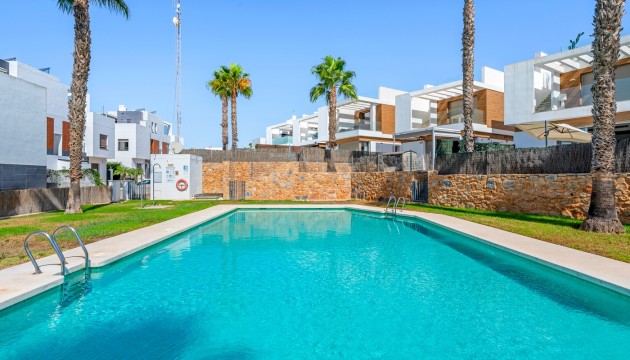 Resale - Detached Villa - Orihuela Costa - Villamartín