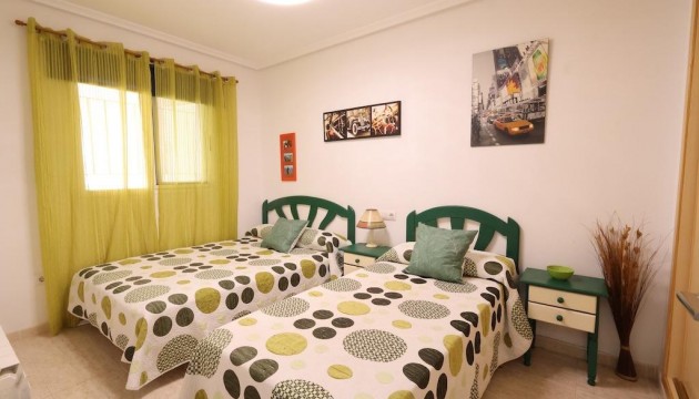 Resale - Bungalow - Orihuela Costa - Playa Flamenca