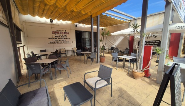 Resale - Commercial - Orihuela Costa - La Zenia