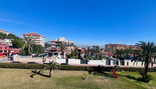 Resale - Apartment - Torrevieja - Punta Prima