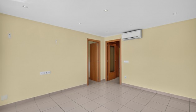 Resale - Apartment - Alicante - Avenida San Sebastián, 8