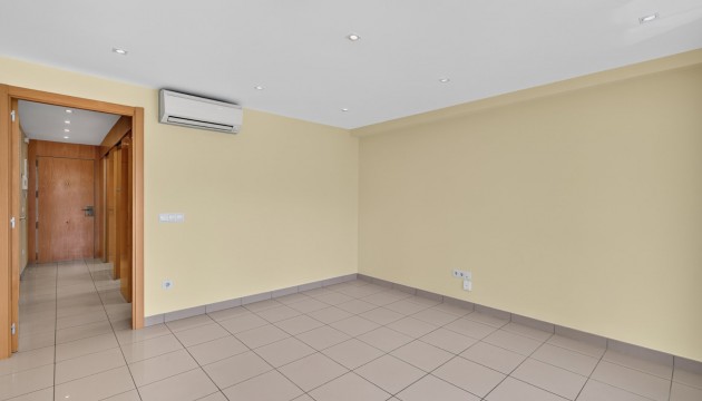 Resale - Apartment - Alicante - Avenida San Sebastián, 8