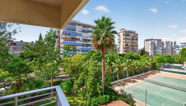 Resale - Apartment - Alicante - Avenida San Sebastián, 8