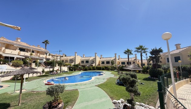 Wiederverkauf - Stadthaus - Orihuela Costa - Campoamor