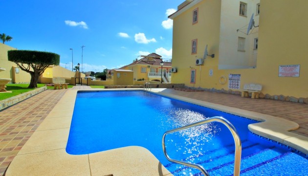 Wiederverkauf - Stadthaus - Orihuela Costa - Villamartín