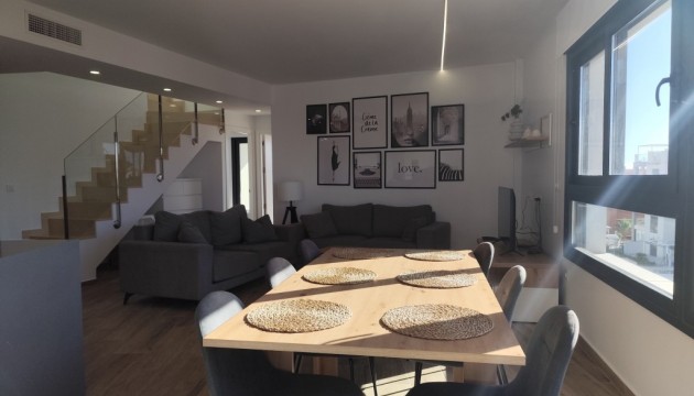 Wiederverkauf - Apartment - Orihuela Costa - Villamartín