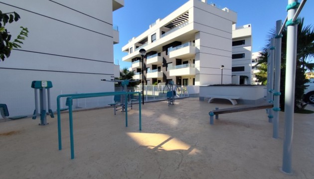 Wiederverkauf - Apartment - Orihuela Costa - Villamartín