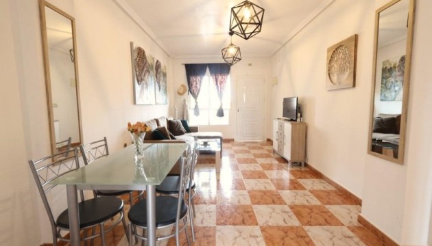 Wiederverkauf - Apartment - Orihuela Costa - La Zenia