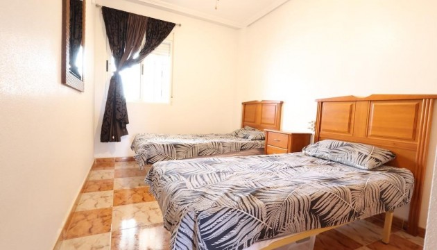 Wiederverkauf - Apartment - Orihuela Costa - La Zenia