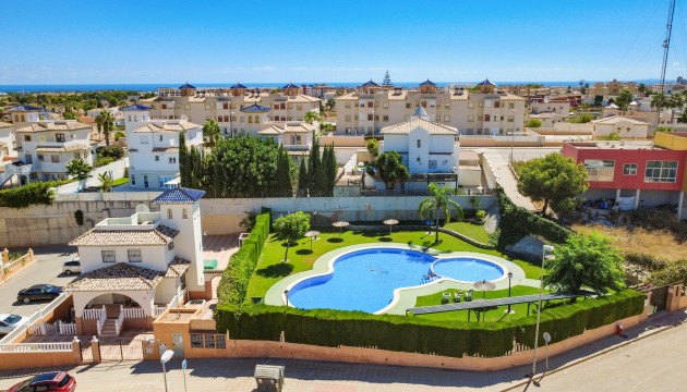 Resale - Townhouse - Orihuela Costa - Lomas de Cabo Roig
