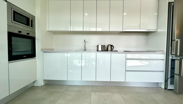 Wiederverkauf - Apartment - Orihuela Costa - Campoamor