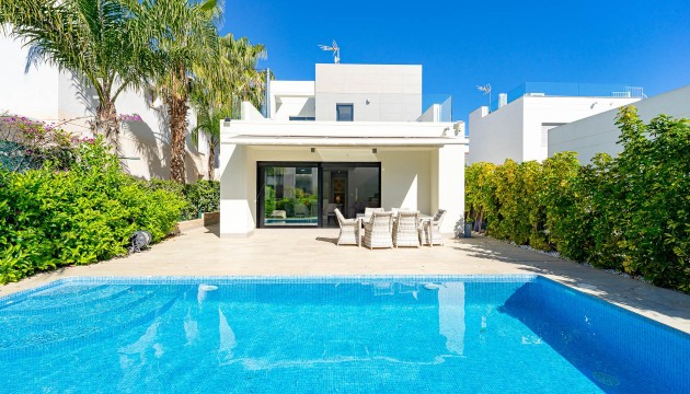 Herverkoop - Detached Villa - Ciudad Quesada