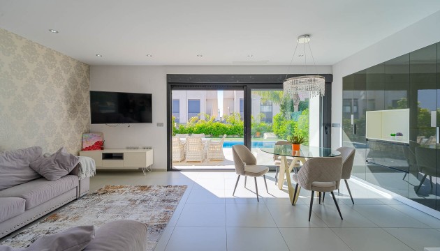 Herverkoop - Detached Villa - Ciudad Quesada