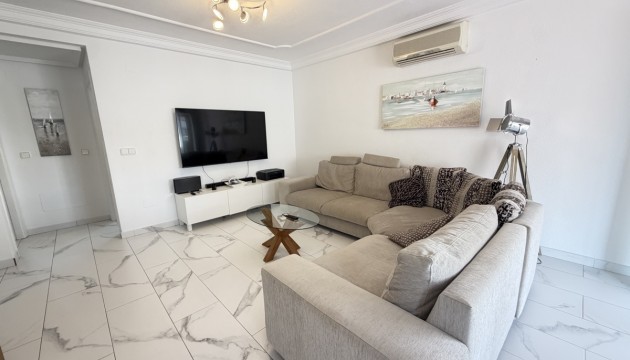 Resale - Detached Villa - Orihuela Costa - Villamartín