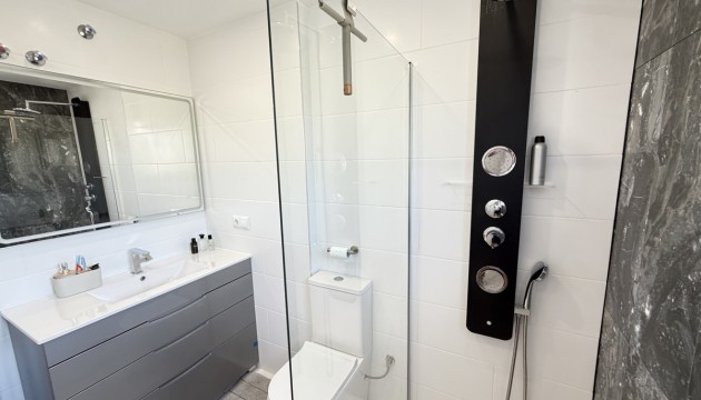 Resale - Detached Villa - Orihuela Costa - Villamartín