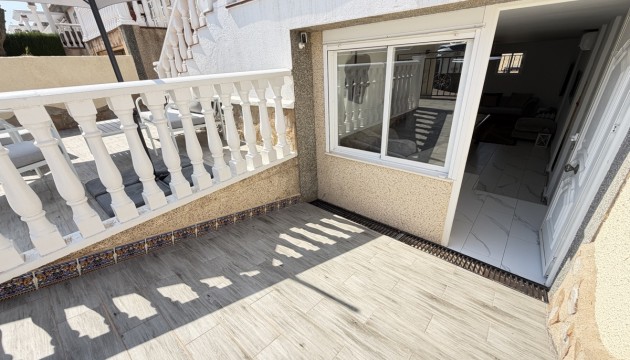 Resale - Detached Villa - Orihuela Costa - Villamartín