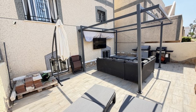 Resale - Detached Villa - Orihuela Costa - Villamartín
