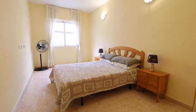 Odsprzedaż - Apartment - Torrevieja