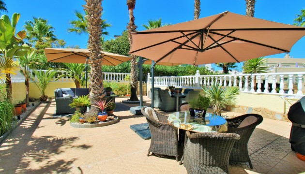 Resale - Detached Villa - Orihuela Costa - Villamartín