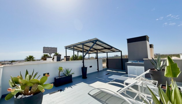 Wiederverkauf - Detached Villa - Orihuela Costa - Cabo Roig