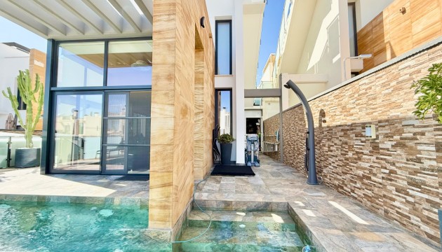 Wiederverkauf - Detached Villa - Orihuela Costa - Cabo Roig