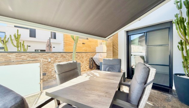 Wiederverkauf - Detached Villa - Orihuela Costa - Cabo Roig