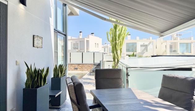 Wiederverkauf - Detached Villa - Orihuela Costa - Cabo Roig