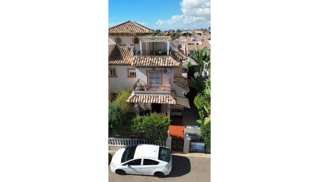 Wiederverkauf - Semi Detached Villa - Orihuela Costa - Lomas de Cabo Roig