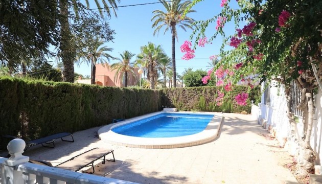 Wiederverkauf - Detached Villa - Orihuela Costa - Cabo Roig