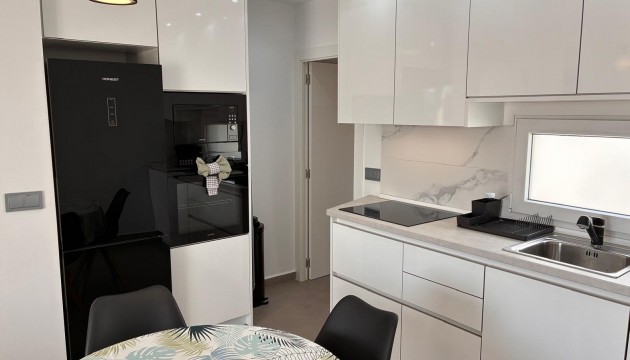 Herverkoop - Apartment - Orihuela Costa