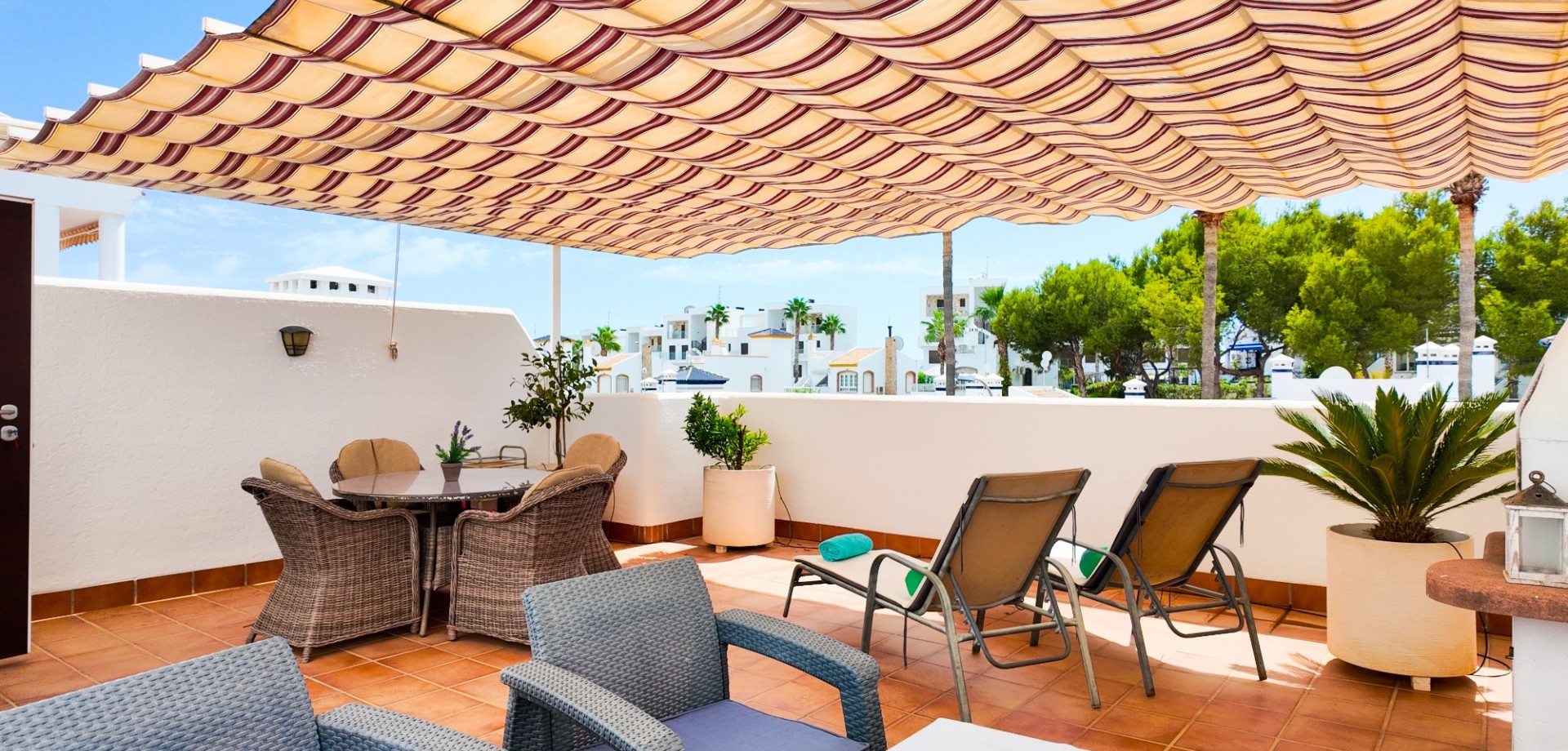 Apartment in Villamartin - Image 2