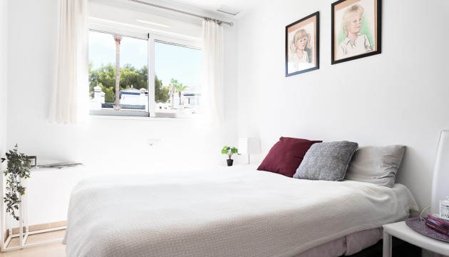 Wiederverkauf - Apartment - Orihuela Costa - Villamartín